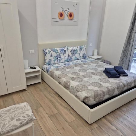 Hotel Borgo And Bike Finale Ligure Exterior foto